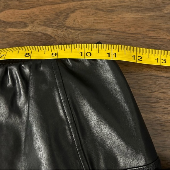 Aritzia Wilfred Free Daria Faux Leather Leggings Size Small Black High Rise - Picture 8 of 11